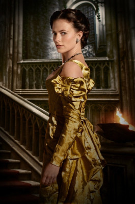 photo 27 in Lara Pulver gallery [id672214] 2014-02-24 00:00:00