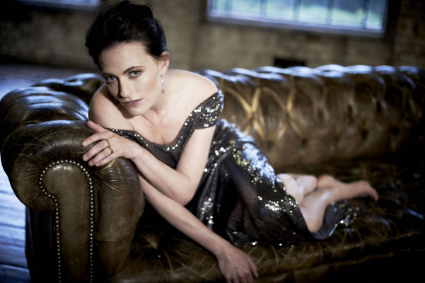 photo 27 in Lara Pulver gallery [id672326] 2014-02-24 00:00:00