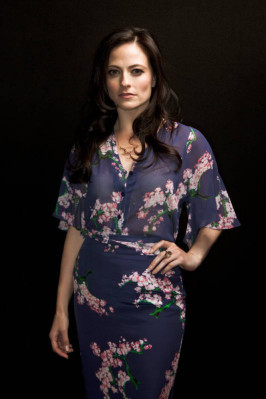 Lara Pulver pic #672015