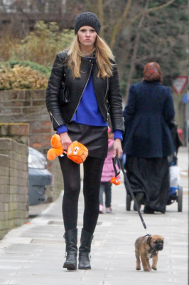 Lara Stone pic #486944