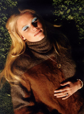 Lara Stone pic #421273