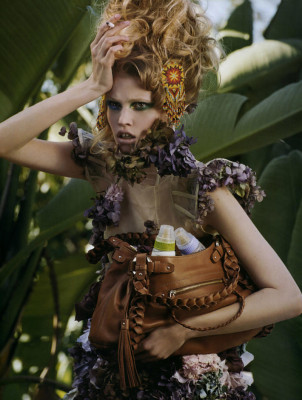 Lara Stone pic #344293