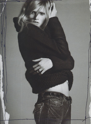 Lara Stone pic #132051