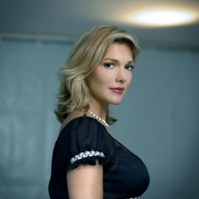 photo 25 in Laura Harring gallery [id164025] 2009-06-22 00:00:00
