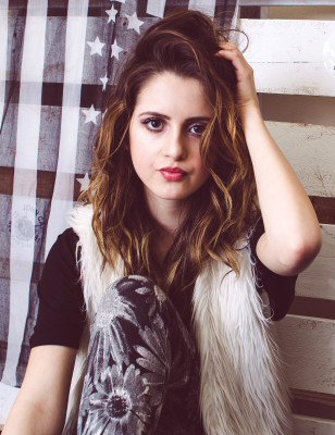 Laura Marano pic #765408