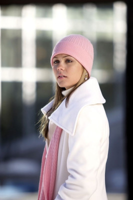 photo 7 in Laura Vandervoort gallery [id336734] 2011-02-04 00:00:00