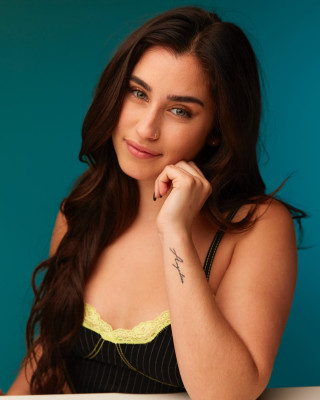 Lauren Jauregui pic #1043262