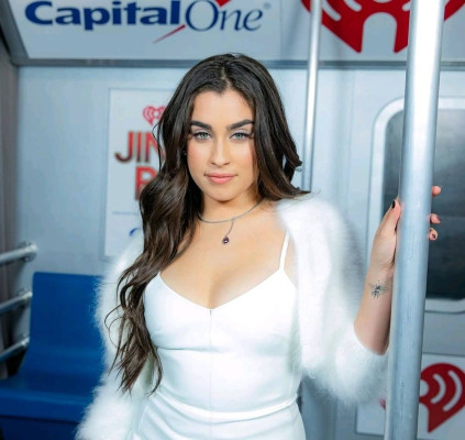 Lauren Jauregui pic #1090154