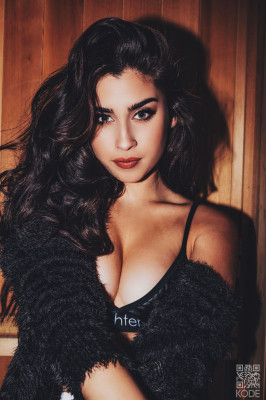 Lauren Jauregui pic #1045000