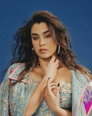 Lauren Jauregui pic #1128217