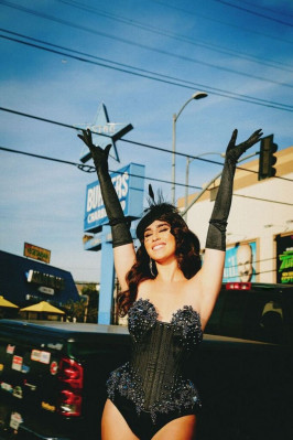 Lauren Jauregui pic #1088640