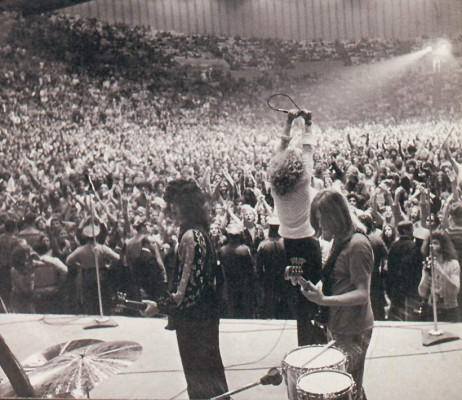 Led Zeppelin pic #98450
