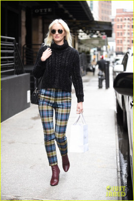 Leighton Meester pic #1026782