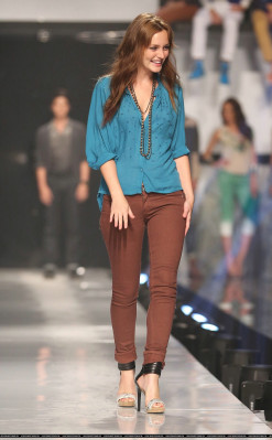 Leighton Meester pic #499556