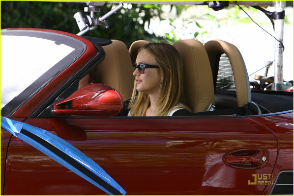 photo 11 in Leighton Meester gallery [id154817] 2009-05-13 00:00:00