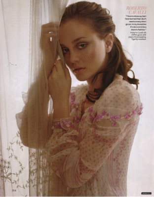 Leighton Meester pic #203329