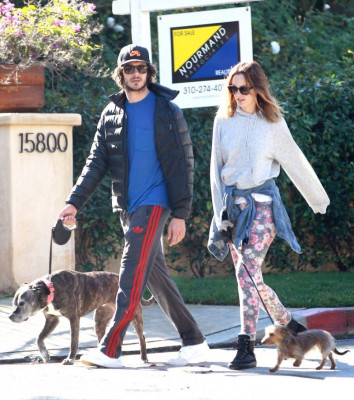 photo 6 in Leighton Meester gallery [id658251] 2014-01-09 00:00:00