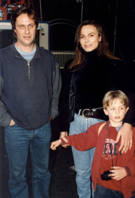 Lena Olin pic #203722