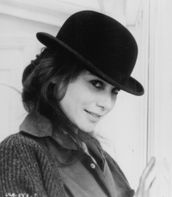 Lena Olin pic #472298