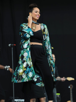 Leona Lewis pic #504779