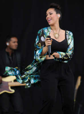 Leona Lewis pic #504778