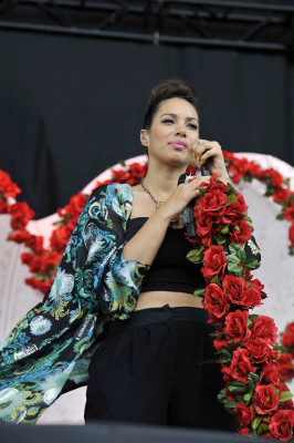 Leona Lewis pic #504777