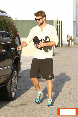 Liam Hemsworth pic #600166