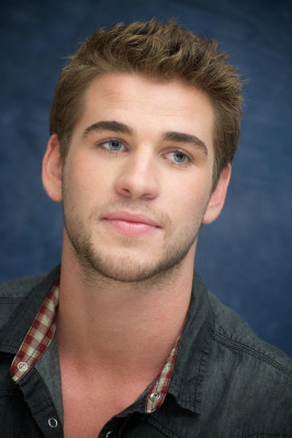 Liam Hemsworth pic #379538