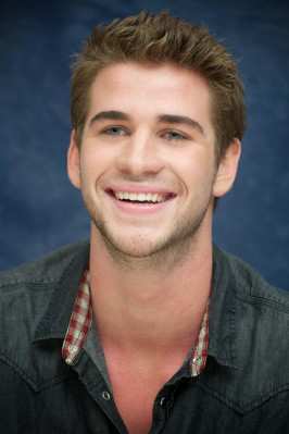 Liam Hemsworth pic #379539