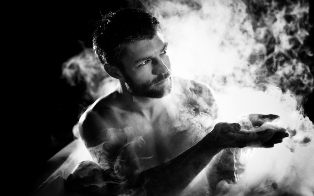 Liam McIntyre pic #579751