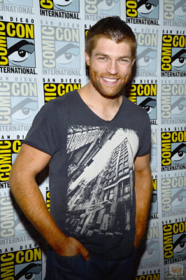 Liam McIntyre pic #579745