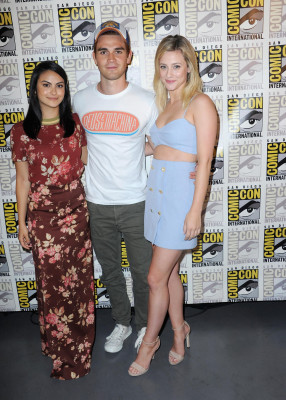 Lili Reinhart pic #1053618