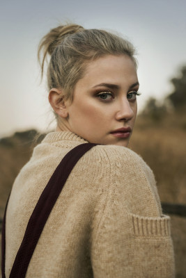 photo 5 in Lili Reinhart gallery [id1231667] 2020-09-09 00:00:00