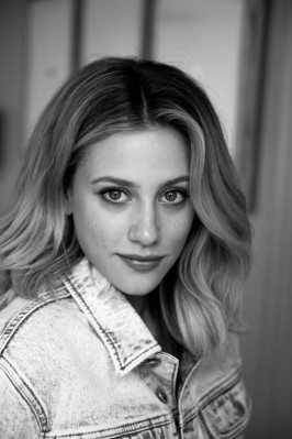 Lili Reinhart pic #1176640
