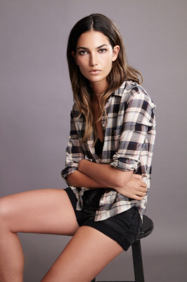 Lily Aldridge pic #710090
