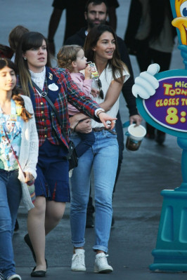 Lily Aldridge pic #759800