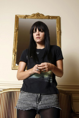 photo 12 in Lily Allen gallery [id134431] 2009-02-18 00:00:00