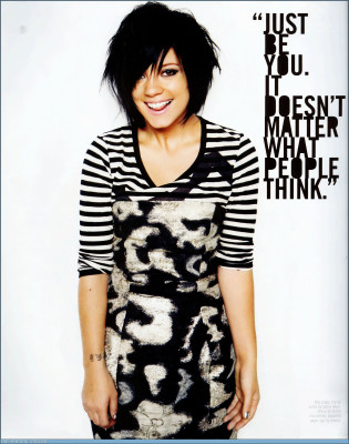 photo 19 in Lily Allen gallery [id127049] 2009-01-12 00:00:00