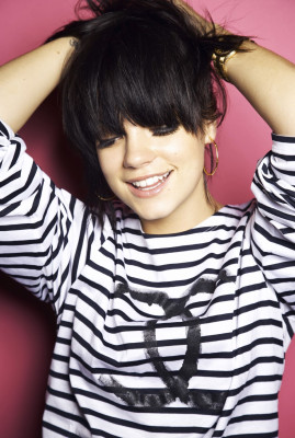photo 5 in Lily Allen gallery [id196431] 2009-11-09 00:00:00