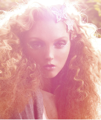 photo 5 in Lily Cole gallery [id428706] 2011-12-12 00:00:00