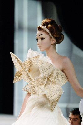 photo 29 in Lily Cole gallery [id233887] 2010-02-08 00:00:00