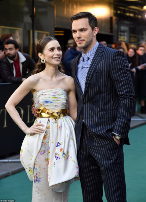 Lily Collins pic #1129739