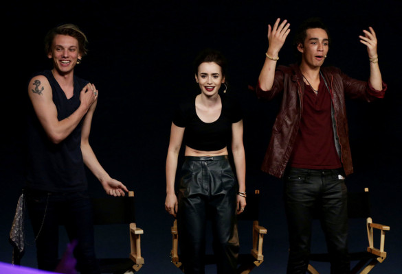 photo 10 in Lily Collins gallery [id636080] 2013-10-02 00:00:00
