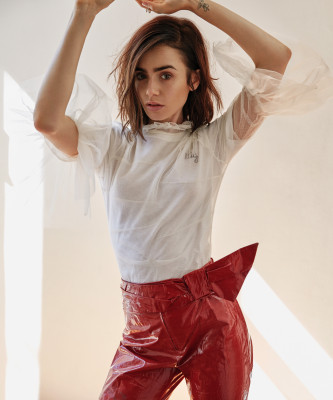 Lily Collins pic #896422