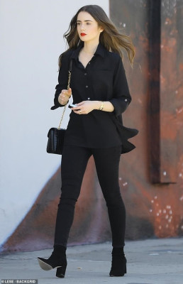 Lily Collins pic #1124032