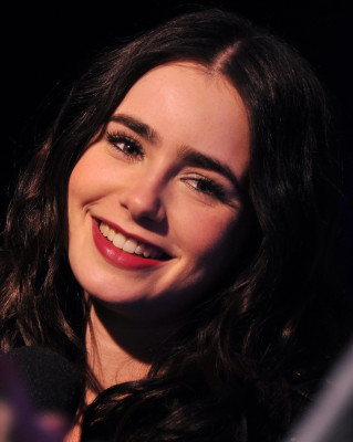 photo 9 in Lily Collins gallery [id467530] 2012-03-30 00:00:00