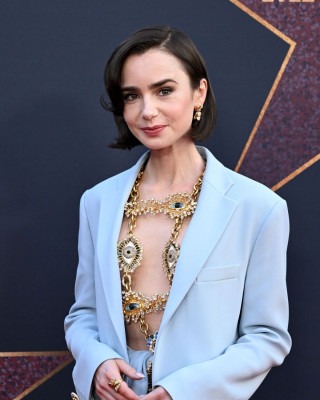 Lily Collins pic #1355157
