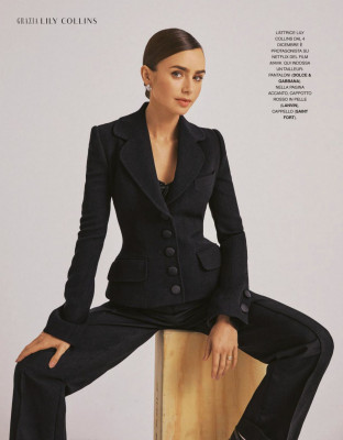 Lily Collins pic #1242055