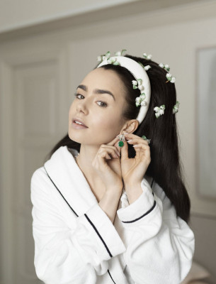 Lily Collins pic #1144646
