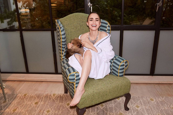 Lily Collins pic #1145816